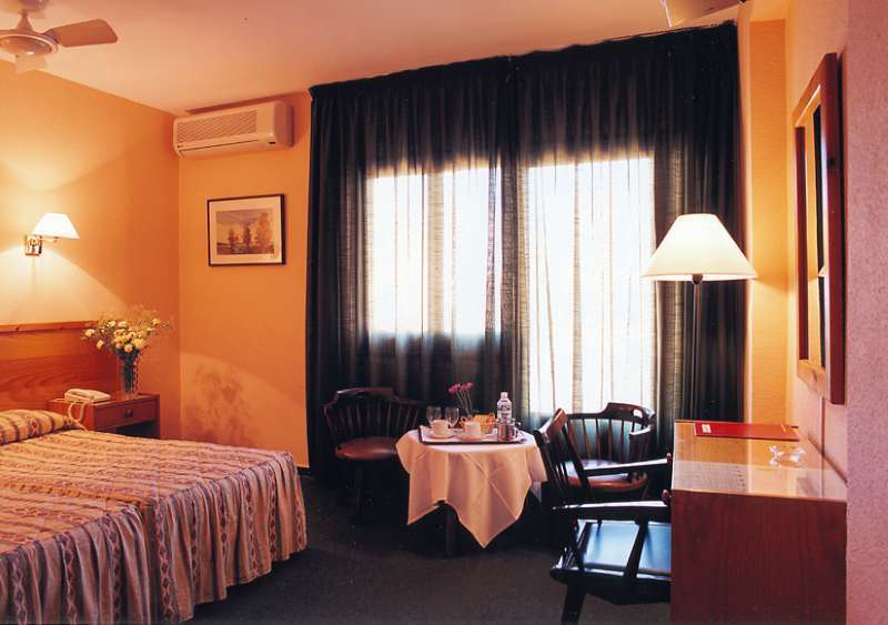 Hotel Goya Alicante Quarto foto